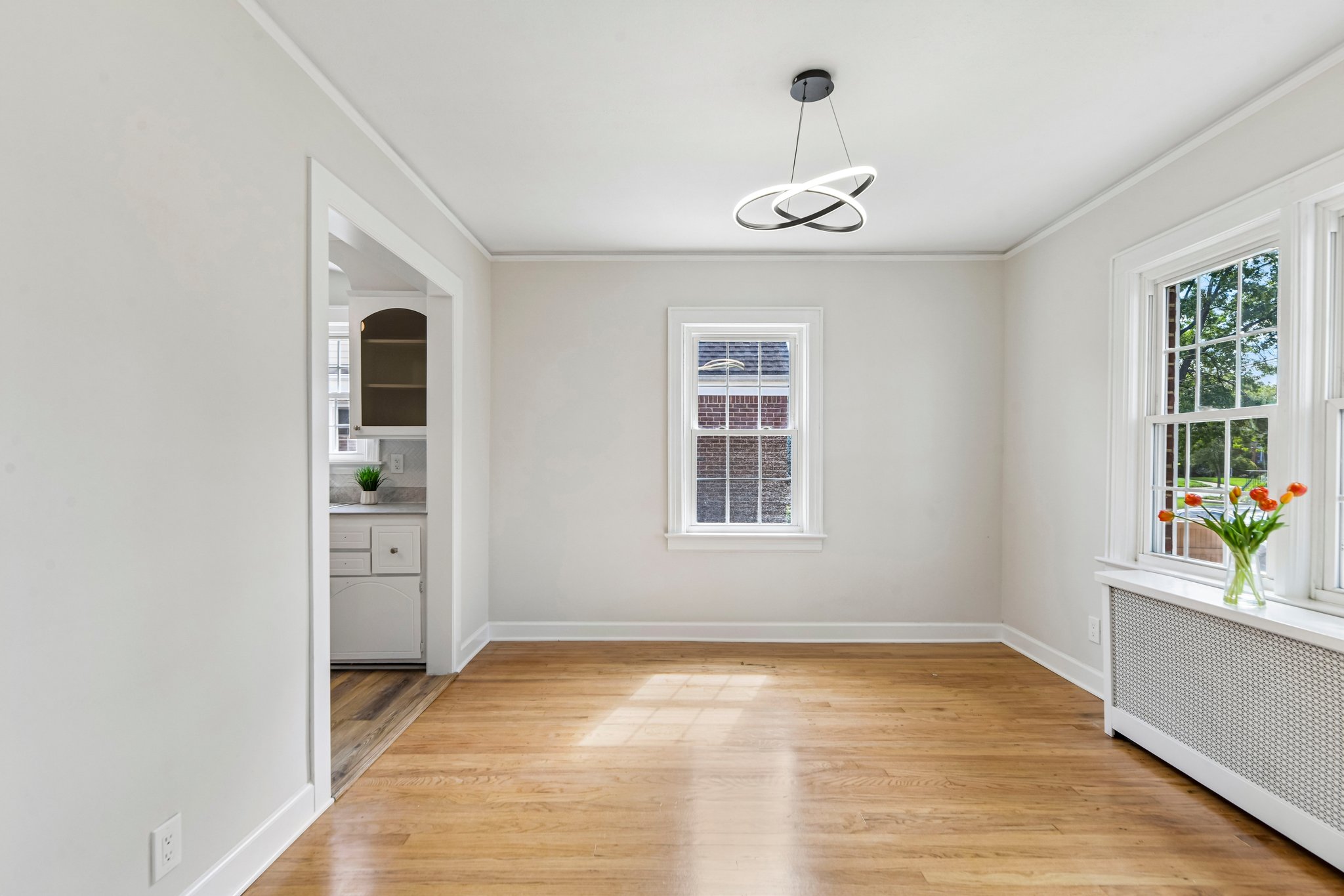 20-web-or-mls-Paul Ave-S1909-018