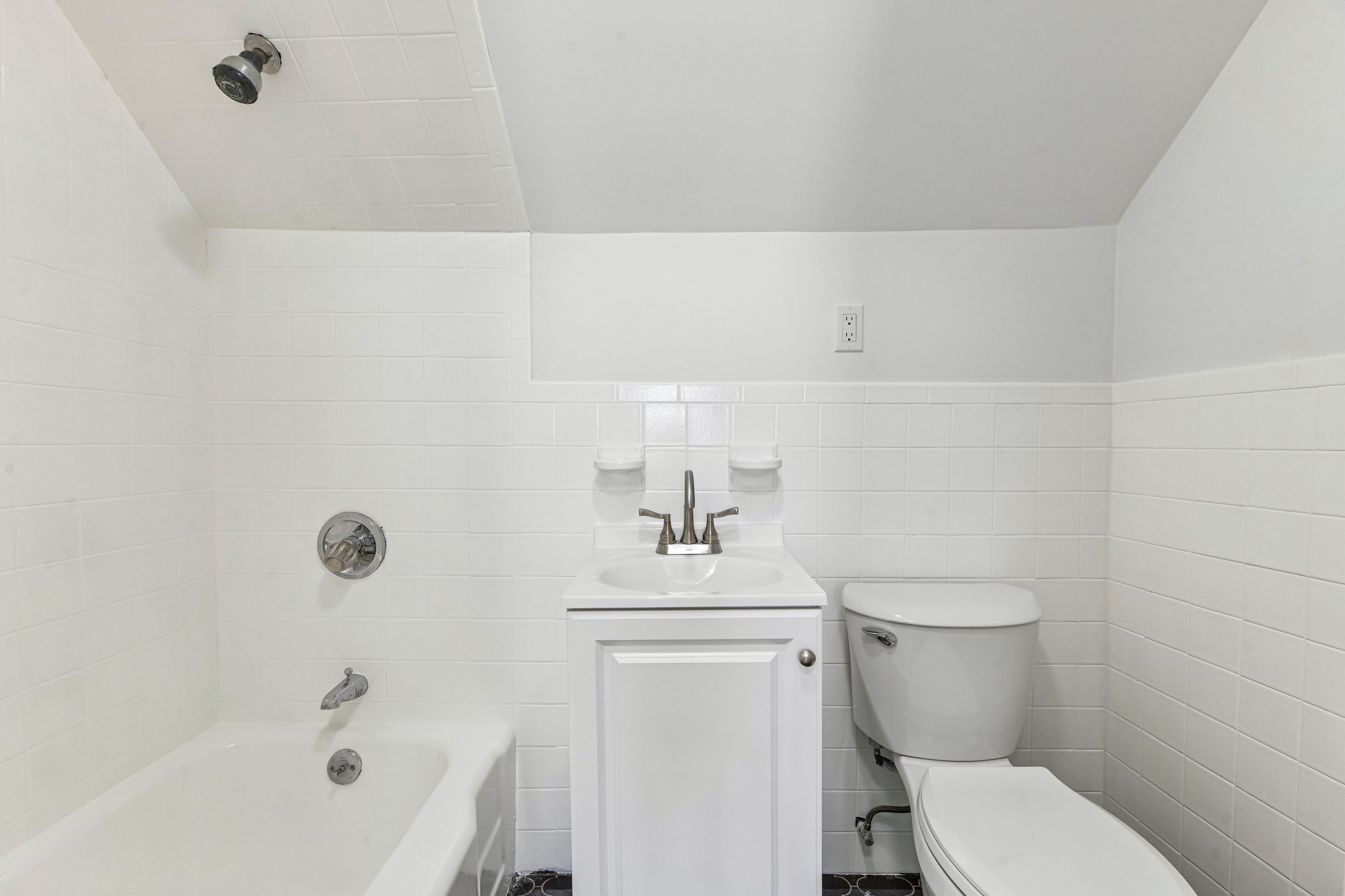 26-web-or-mls-Paul Ave-S1909-024