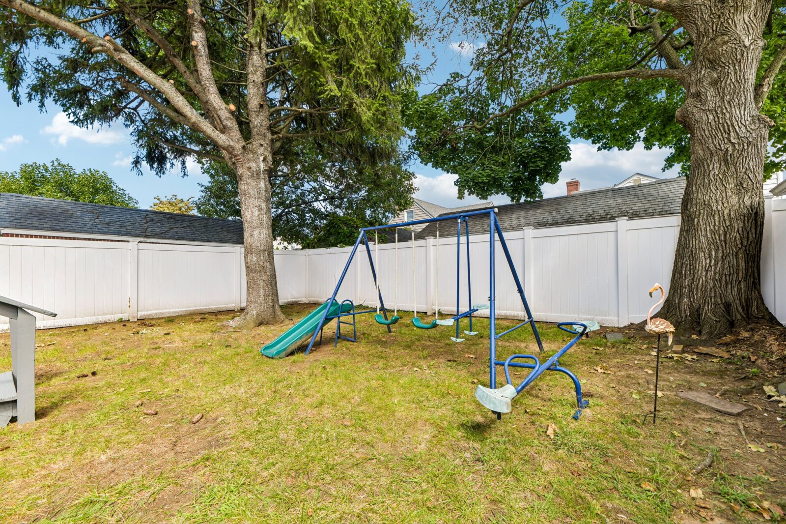 40-web-or-mls-Paul Ave-S1909-038