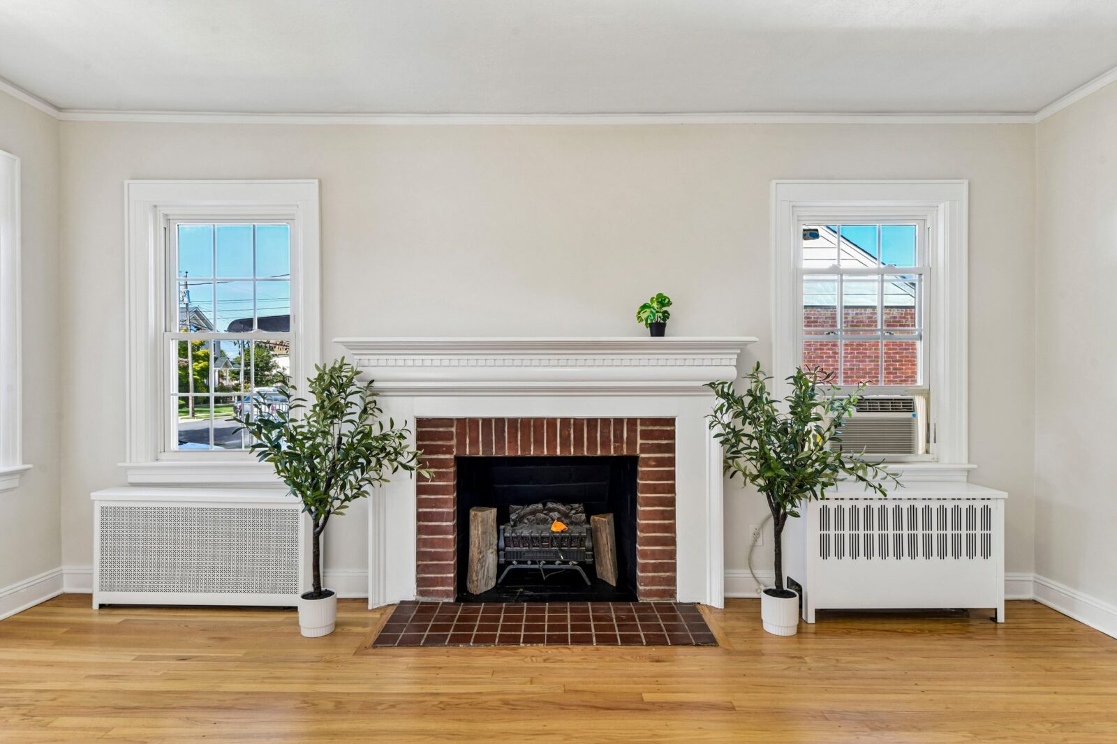 9-web-or-mls-Paul Ave-S1909-007